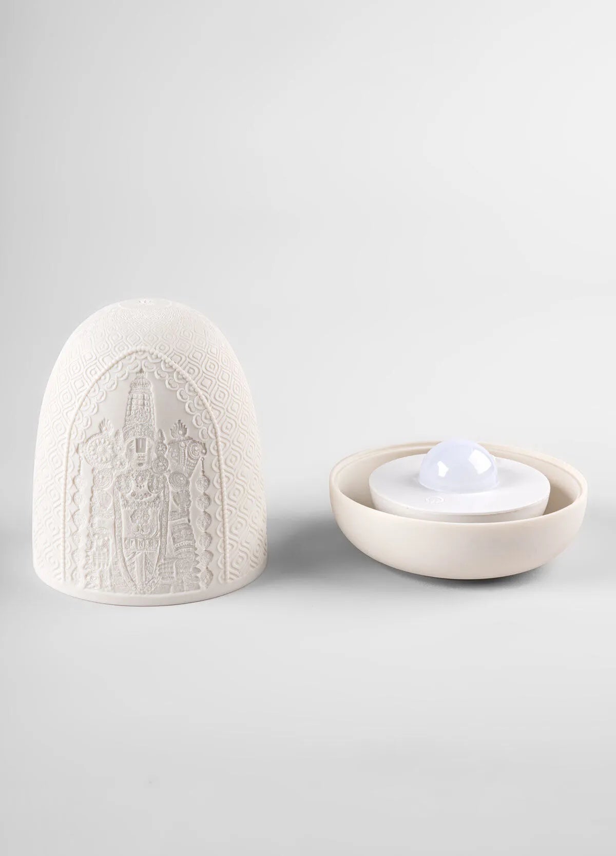 Lord Balaji Dome table lamp