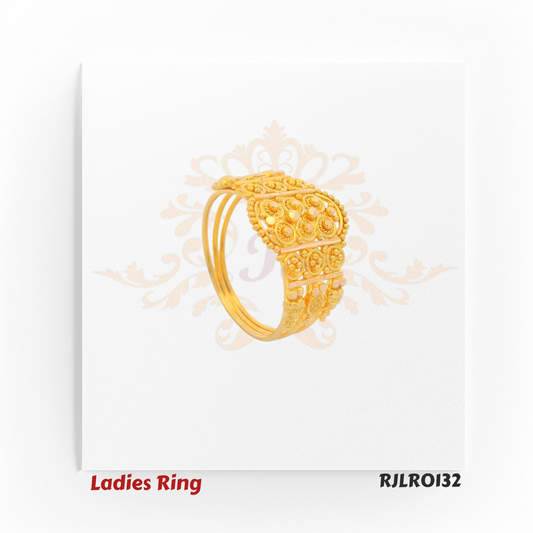 Angled view of an elegant 22kt gold ladies ring showcasing a raised oval floral filigree design set on a split shank band. Model RJLRO132.