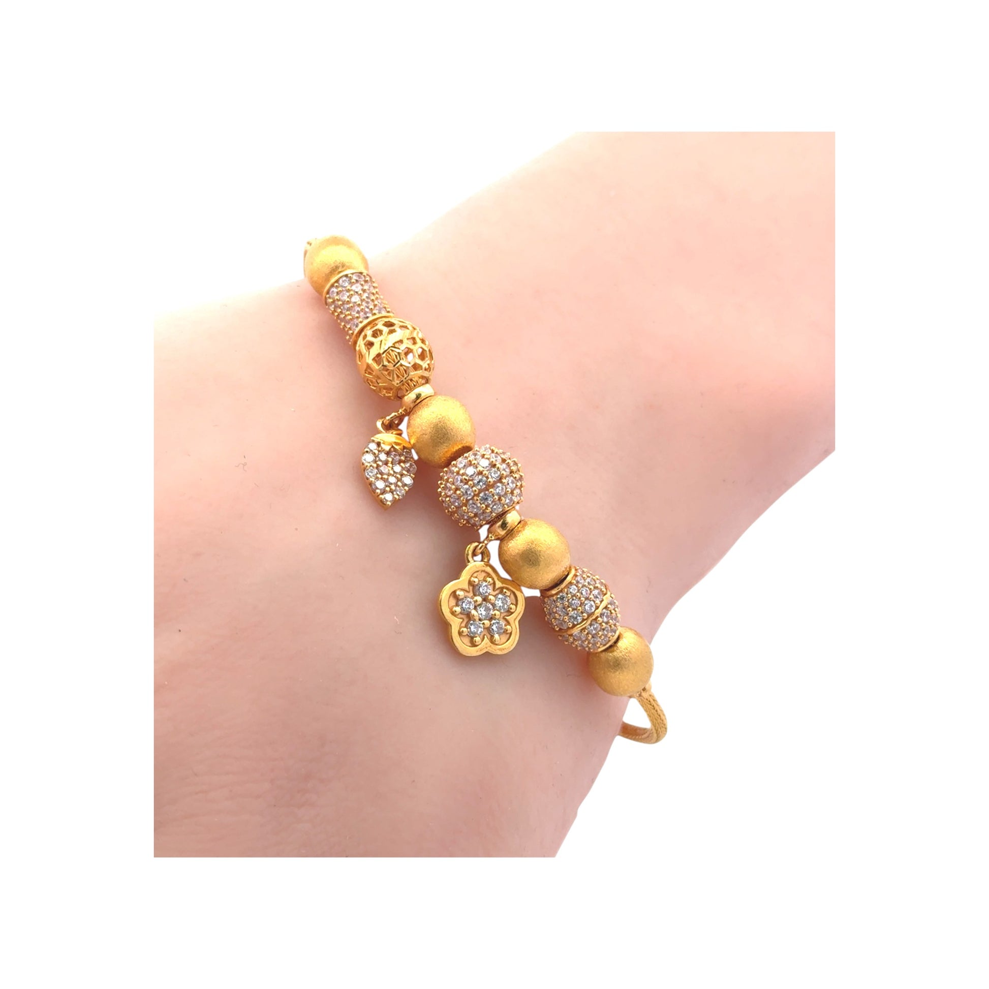 22kt Gold Ladies Bracelet with CZ-Stone Beads and Floral Charm – Sparkling Statement Jewelry for Special Occasions – Regal Jewels RJLB4041