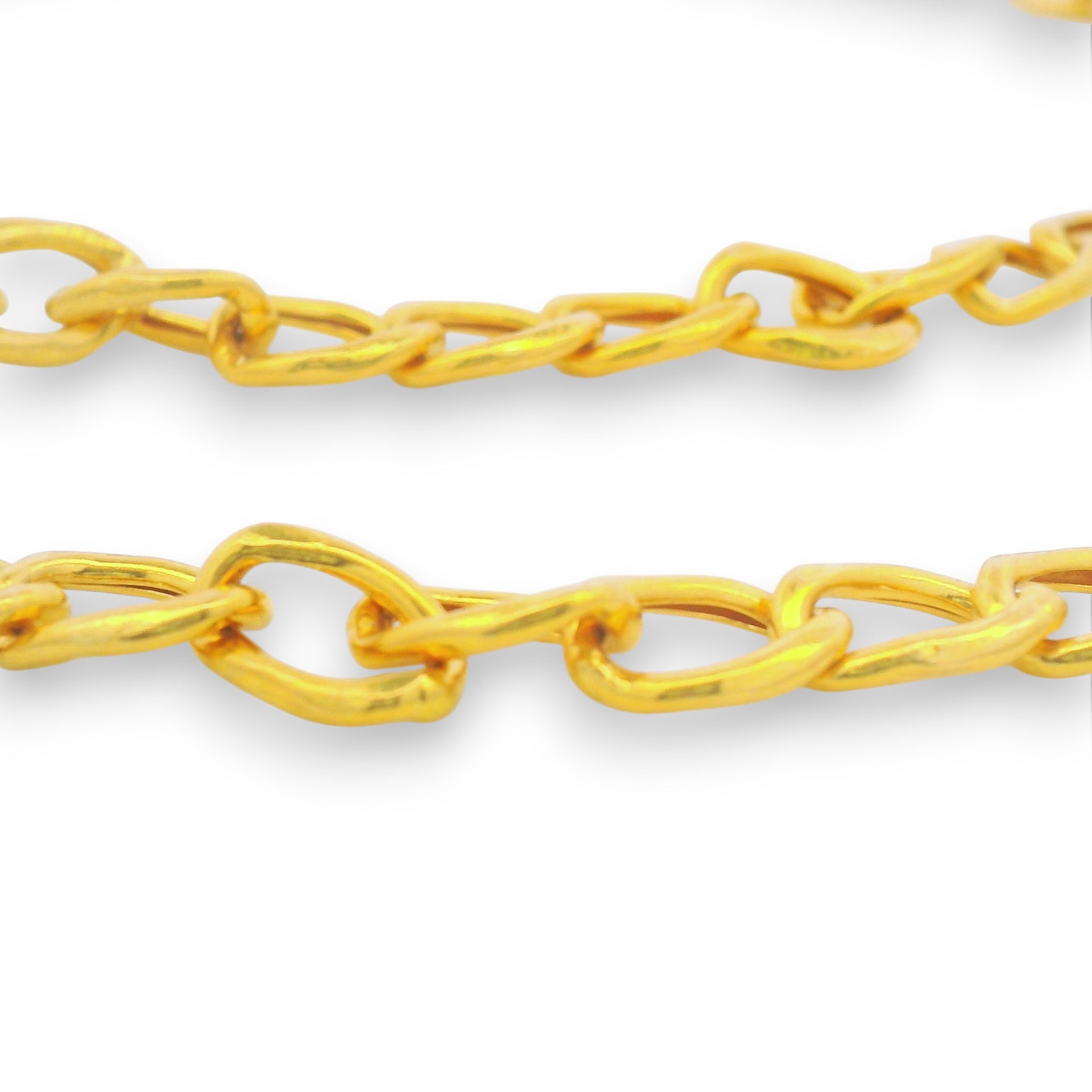 Regal Jewels RJLP3026A 22k gold ladies payal anklet close-up showing flat curb chain links, sleek lightweight Indian gold anklet design detail view – Regal Jewels Chicago