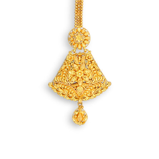 22kt Gold Tikka with Bell-Shaped Floral Filigree Pendant and Curved Chain – Elegant and Ornate Bridal Jewelry – Regal Jewels RJLT3037A