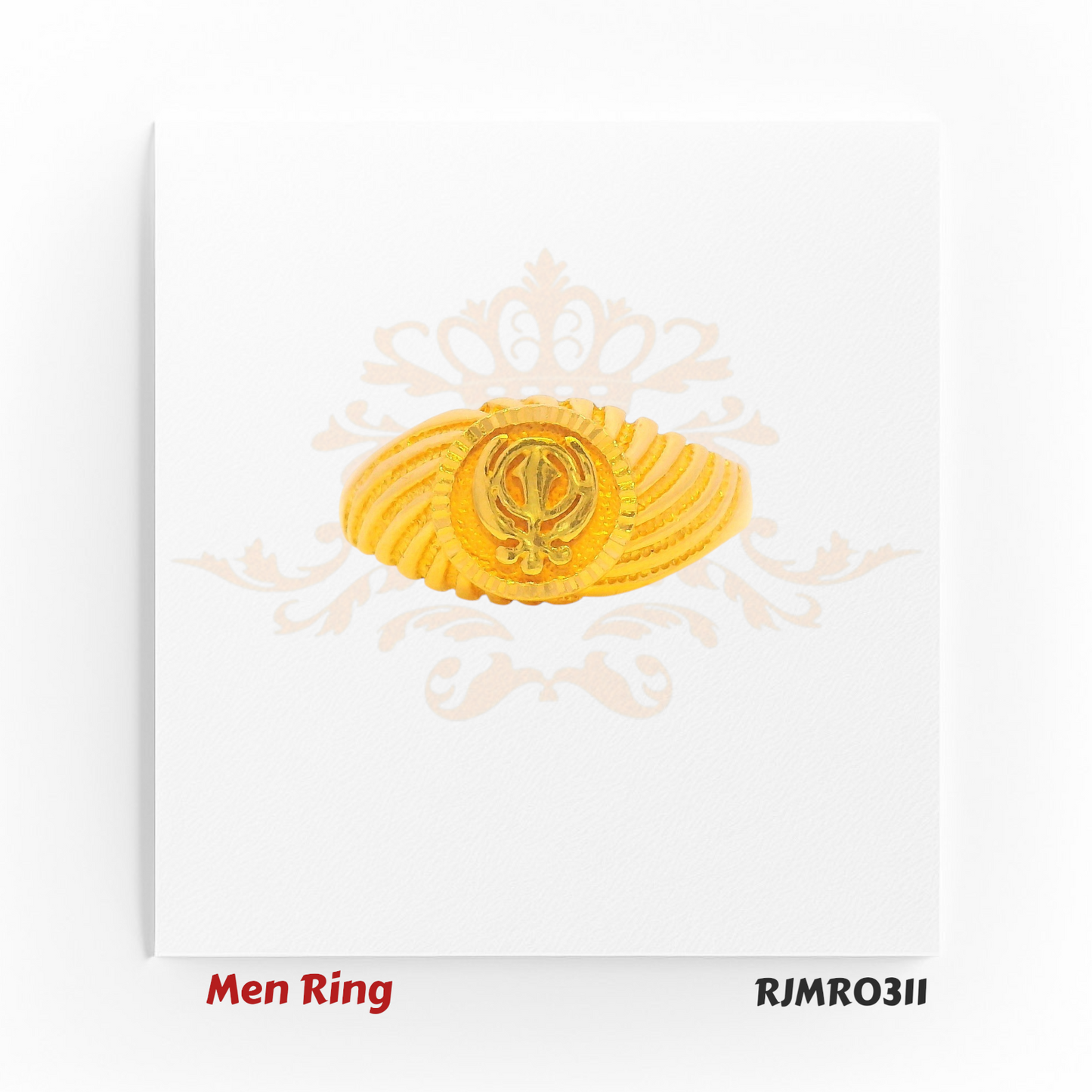 A finely crafted designer men’s gold ring with a round top engraved with the iconic Khanda symbol, complemented by fan-like ridges that flow seamlessly down the sides. A bold statement of faith and style. Model: RJMR0311.