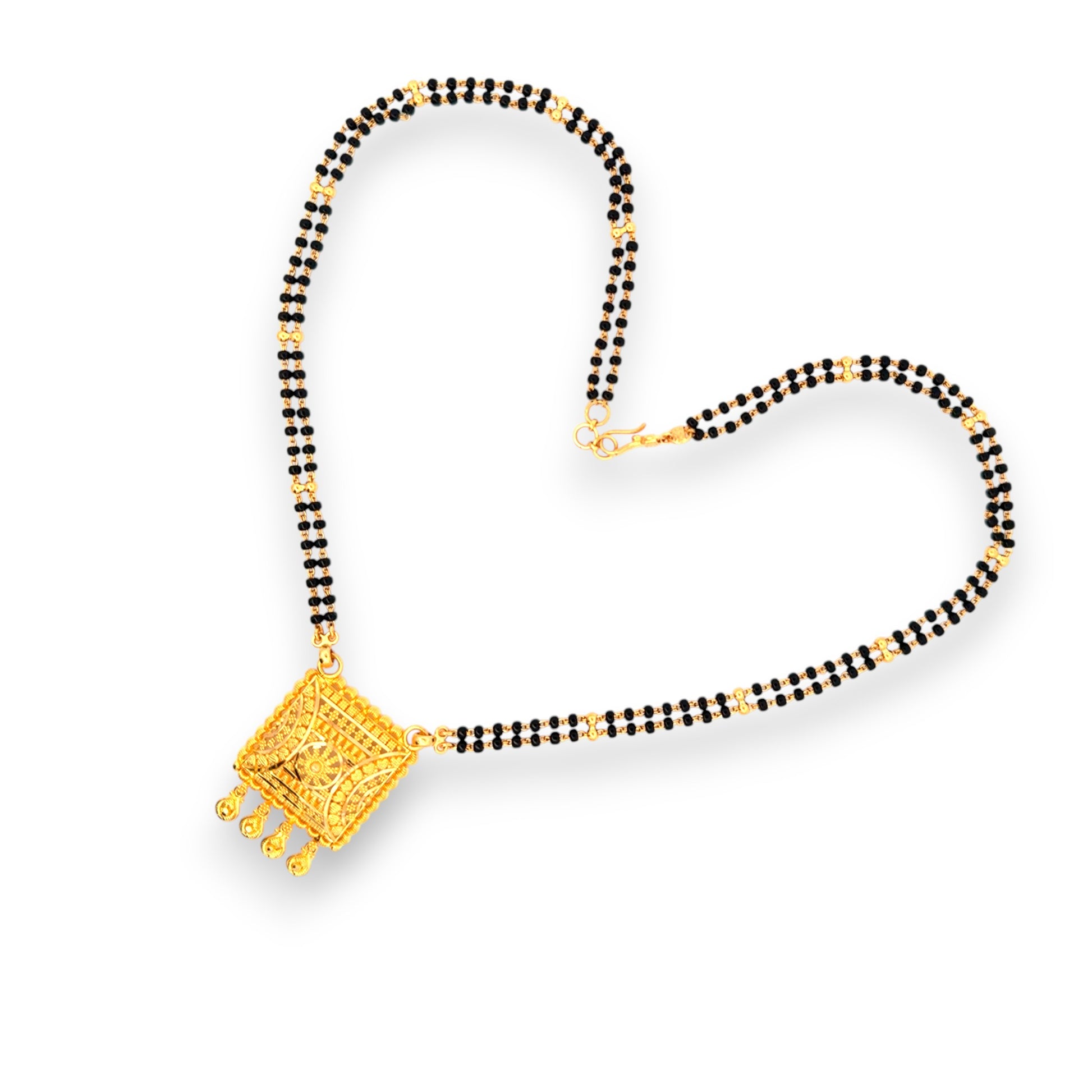 22k Gold Mangalsutra heart-layout presentation featuring square pendant with drop design – Regal Jewels RJM3140B