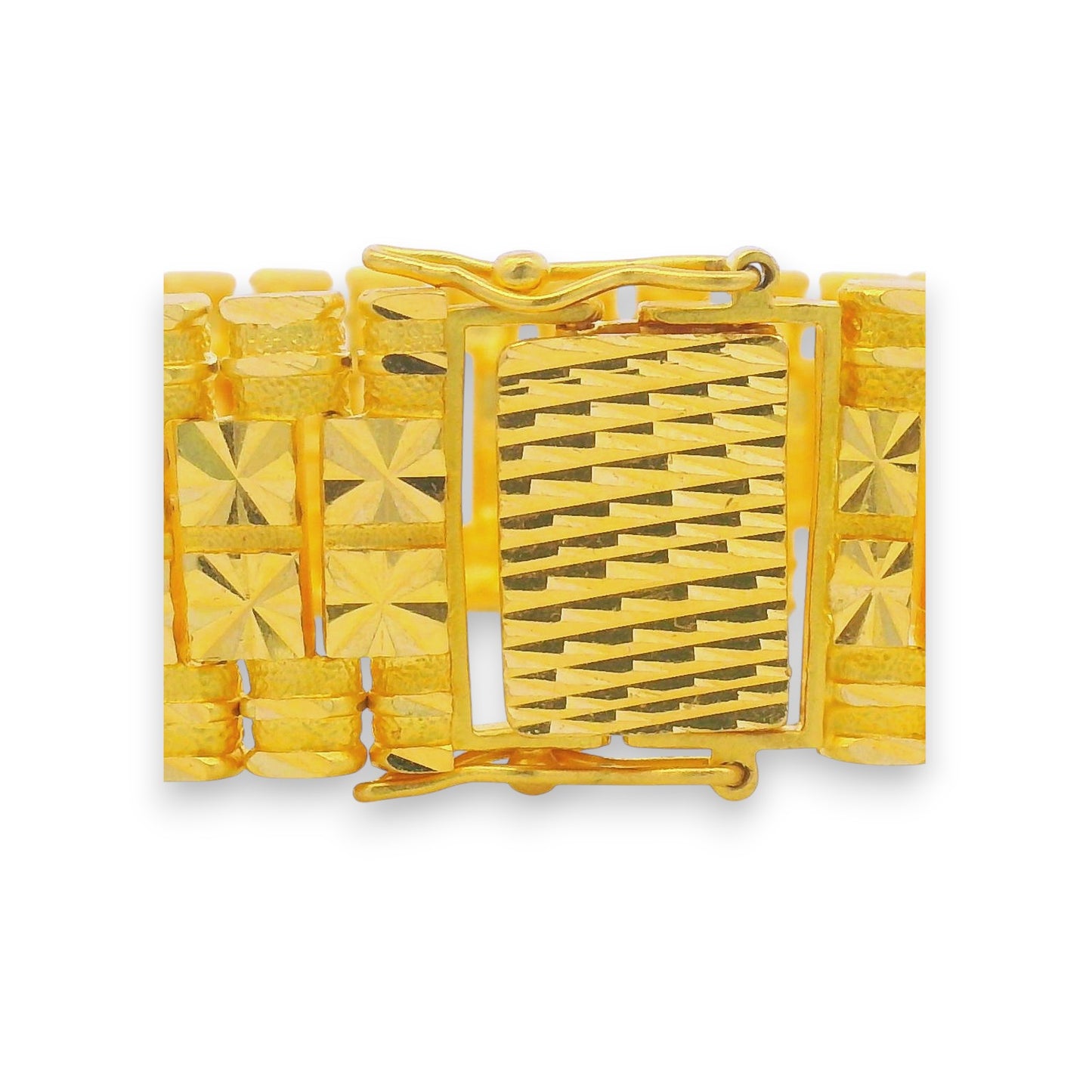 Close-up of secure clasp and detailed geometric textures on 22kt gold men’s bracelet – RJMB0091.