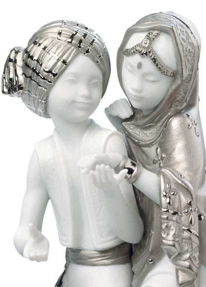 Hindu Children Figurine. Silver Lustre