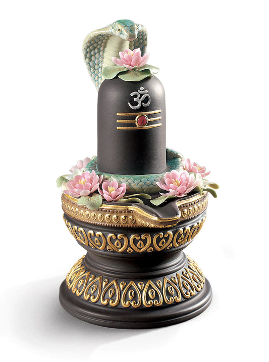Lingam Figurine. Golden Lustre