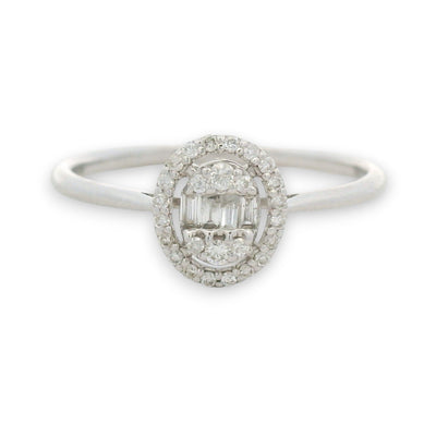 18KT gold oval diamond halo ring with baguette and round diamonds, 0.17 cts VVS2–VS1 F–G diamonds