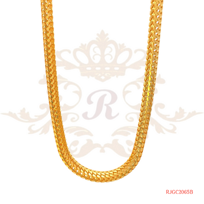 The Gold Chain RJGC2065, a stunning piece of jewelry from Regal Jewels. Crafted from high-quality 22kt yellow gold, this chain weighs 33.70 grams. It features a unique and eye-catching design with interlocking oval links, giving it a modern and sophisticated look. This chain is a statement piece that combines elegance and craftsmanship.