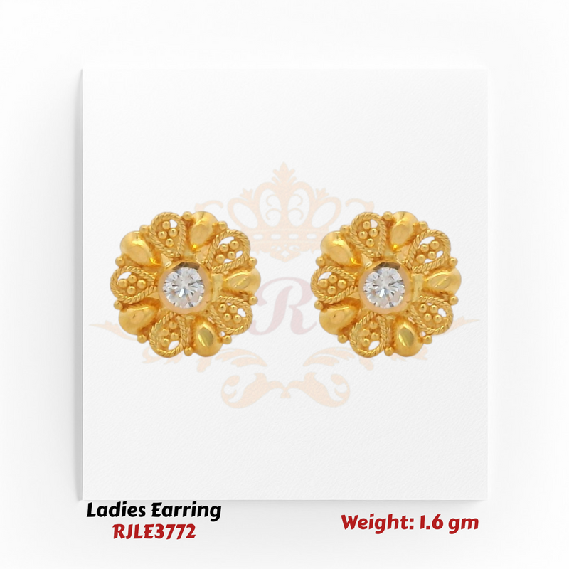 22KT Gold Ladies Earring Pair – Floral CZ Center Design – 1.6 gm (RJLE3772)