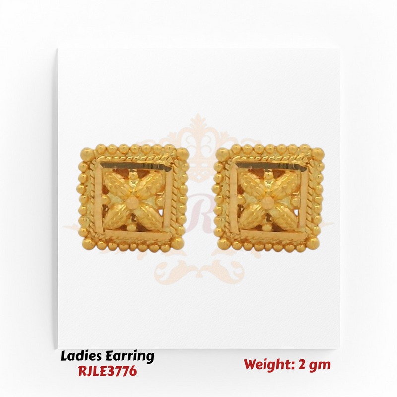 22KT Gold Ladies Earring Pair– Square Floral Frame Design – 2 gm (RJLE3776)
