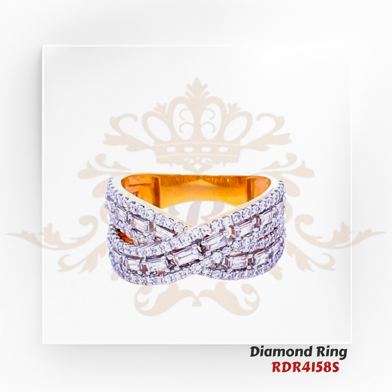 18kt gold diamond ring weighing 5.29 gm. Size 6. The diamond is of VVS2-VS1 clarity and F-G color. Total diamond weight is 0.81 ct.