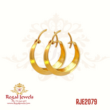 22k gold Nathiyan (earrings for men) in all yellow gold. SKU: RJE2079. Weight: 3.50 grams. Height: 1.8cm. Width: 2.0cm.
