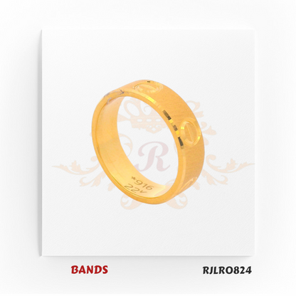 Elegant 22kt yellow gold band showcasing embossed circular designs that add depth and charm to its look. Finished with a smooth matte surface, model RJLR0824 offers a refined touch for modern jewelry lovers.