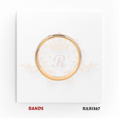 Two-tone 22kt gold band featuring a yellow gold base with a white gold center stripe and a small embedded diamond accent. Modern and sophisticated. Model number RJLR1367.