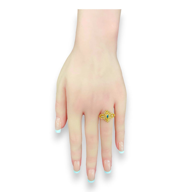 22kt Gold & Raw Uncut Diamond Ladies Ring with Sapphire Accent – RJDR3231