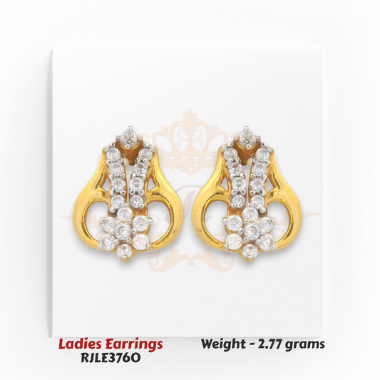 Elegant ladies gold earrings with floral diamond cluster design, lightweight 2.77 grams – Regal Jewels Chicago