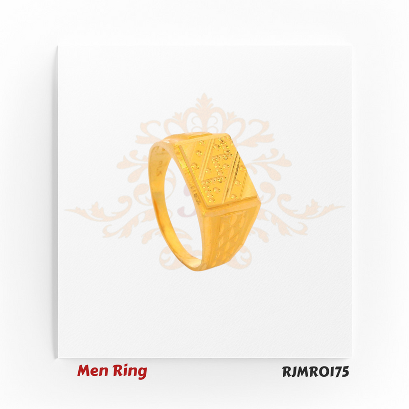 This men’s gold ring showcases a sleek rectangular face, enhanced with a precise geometric dot motif and a ruggedly textured band, offering a modern twist on classic masculine style. Model: RJMR0175.