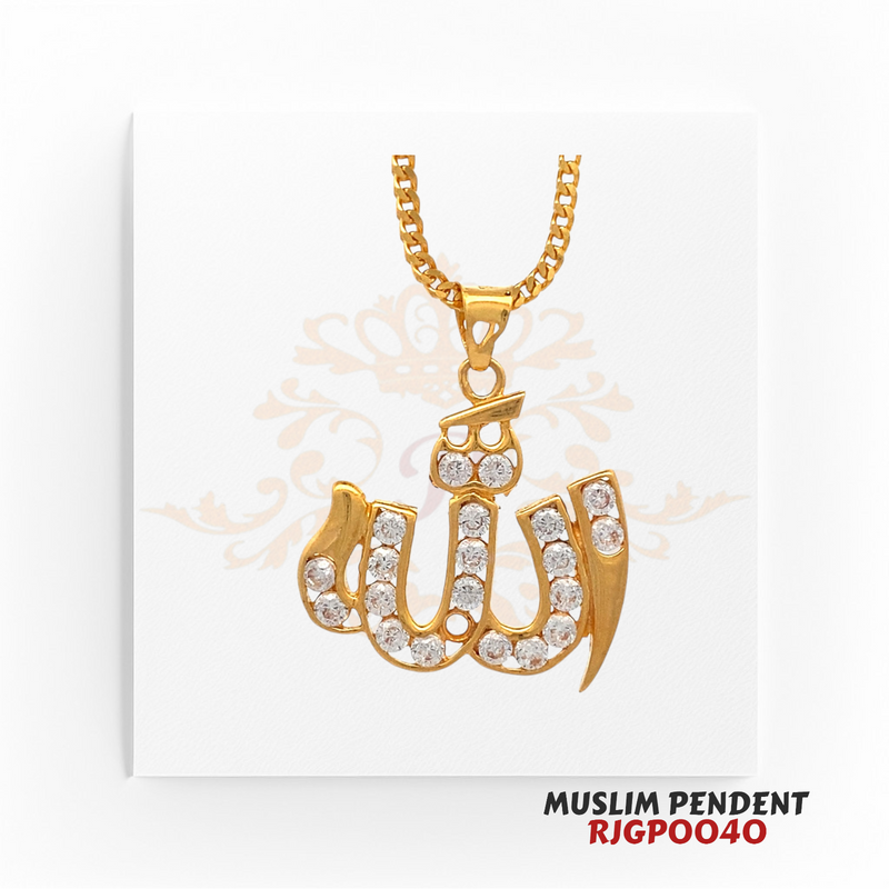 22kt Gold Muslim Pendant RJGPO040 – A finely crafted 22kt yellow gold pendant featuring 'Allah' in Arabic calligraphy, adorned with cubic zirconia stones for added elegance. Weighs 3.90 grams, measuring 0.90 inches in length and 0.90 inches in width. Perfect for religious devotion, spiritual protection, or as a meaningful Islamic gift. Available at Regal Jewels.