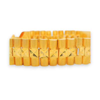 Close-up of 22kt gold men’s bracelet with textured square link design in dual-tone finish – RJMB0033.