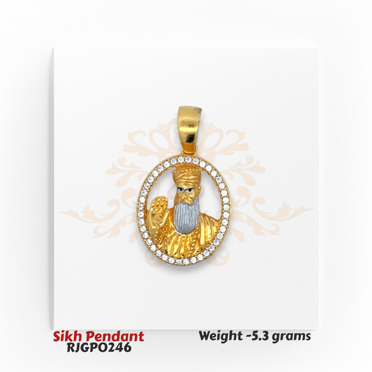 22kt Gold Guru Nanak Dev Ji Pendant with oval diamond-cut frame, symbolizing divine guidance and devotion – Regal Jewels Chicago.