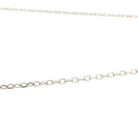 Close-up of sterling silver cable chain with polished oval links, classic and versatile jewelry style – Regal Jewels Chicago RJSC0002