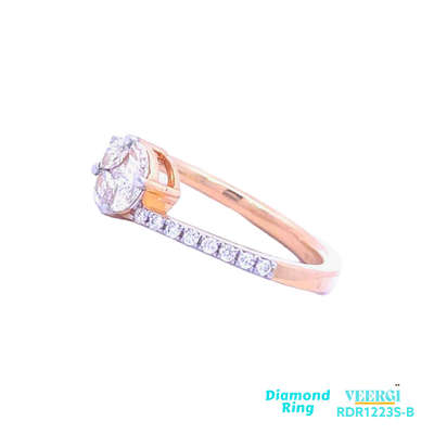 18kt gold diamond ring weighing 3.53 gm. Size 7. The diamond is of VVS2-VS1 clarity and F-G color. Total diamond weight is 0.44 ct.