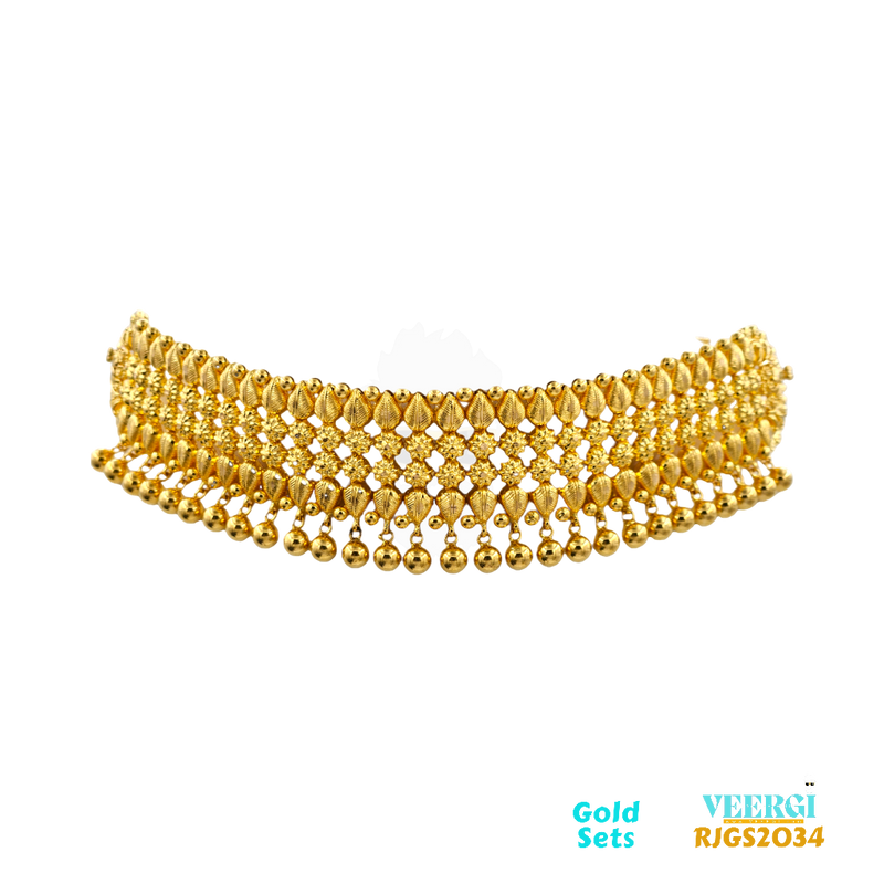 The Gold Set RJGS2034 is a stunning choker-style necklace that exudes luxury and elegance. It is crafted from 22kt yellow gold, giving it a rich, warm color that is both timeless and classic. Weight: 69.70gm Length of Necklace and Earring 17.50/4.00cm