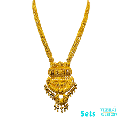 Traditional Indian jewelry sets often hold cultural significance and are worn on special occasions, weddings, festivals, or religious ceremonies. 143.3 gm