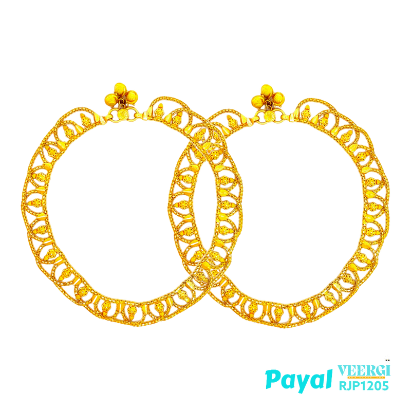 A 22kt gold payal with a traditional Indian design typically features intricate detailing and craftsmanship. It is usually made of pure 22kt gold, which has a rich yellow color 